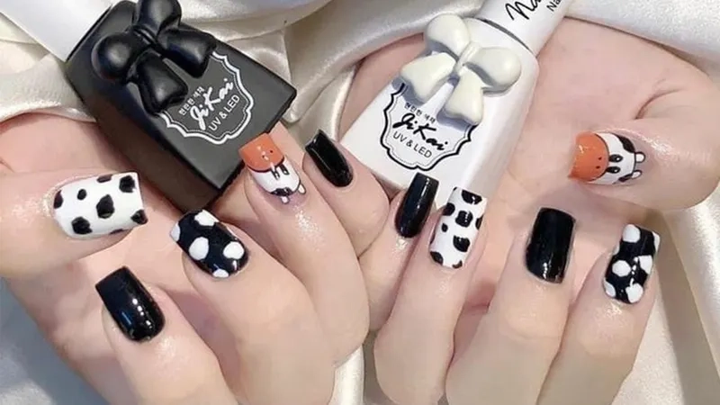 Tạo điểm nhấn cho đôi tay với mẫu móng tay đẹp bò sữa