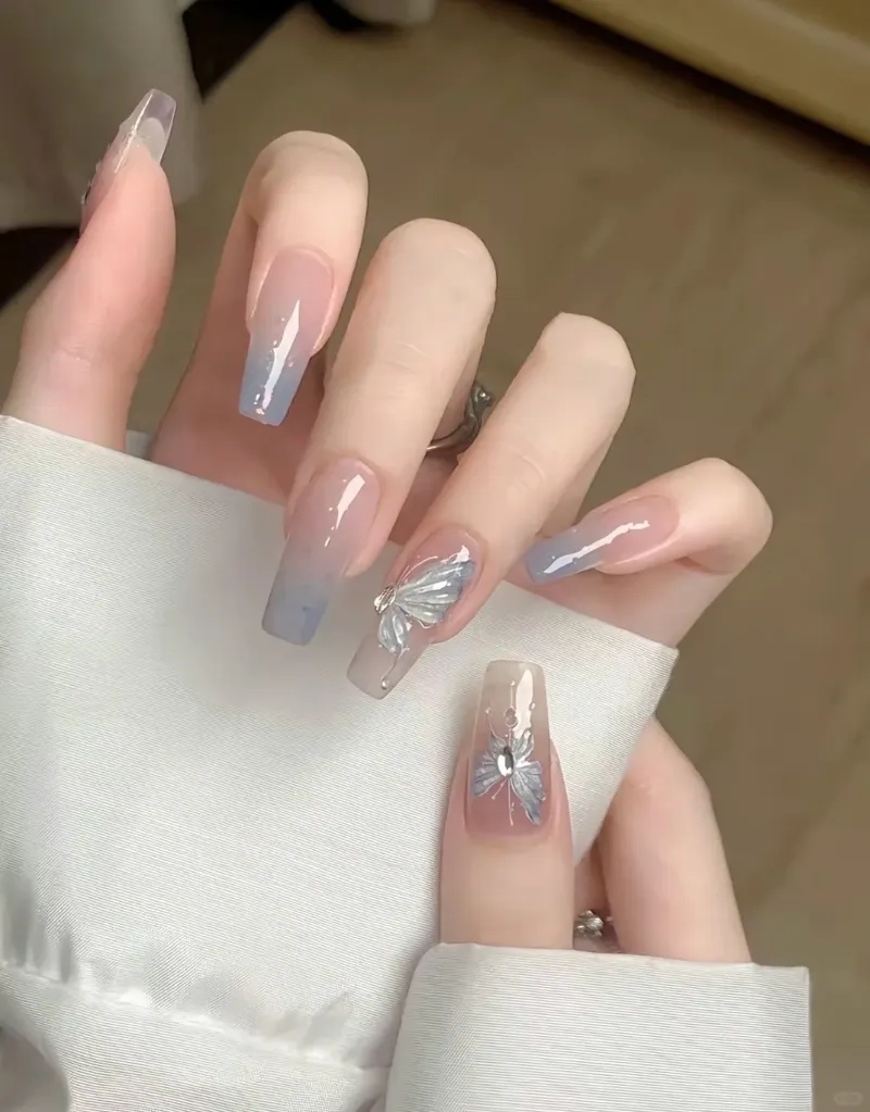 Chọn nail xinh đi biển để luôn nổi bật trong mọi bức ảnh kỳ nghỉ