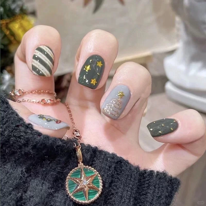 List ngay các mẫu mẫu móng chơi noel nổi bật