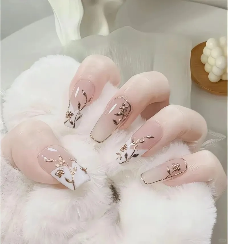 Bật mí mẫu móng vuông ngắn đẹp sang chảnh