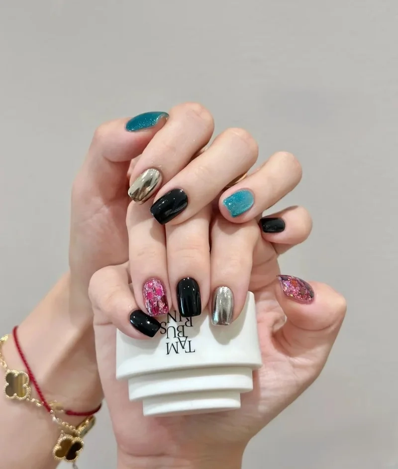 Tăng level cá tính với nail tráng gương đẹp