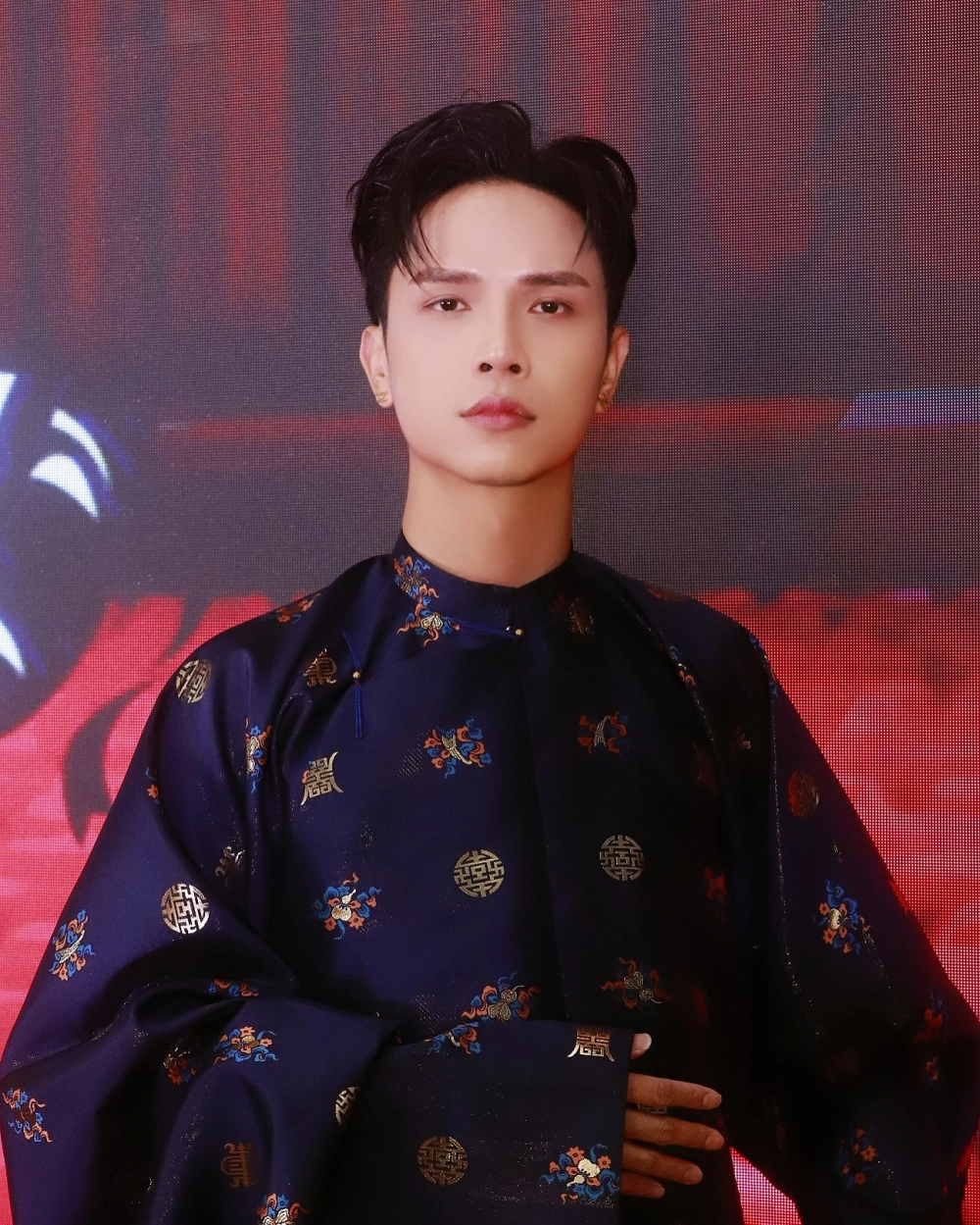 Khám phá bài hát 