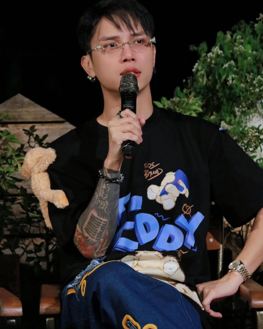 Neko Lê từng hợp tác với Schannel, tìm hiểu về mối quan hệ giữa anh và kênh này.