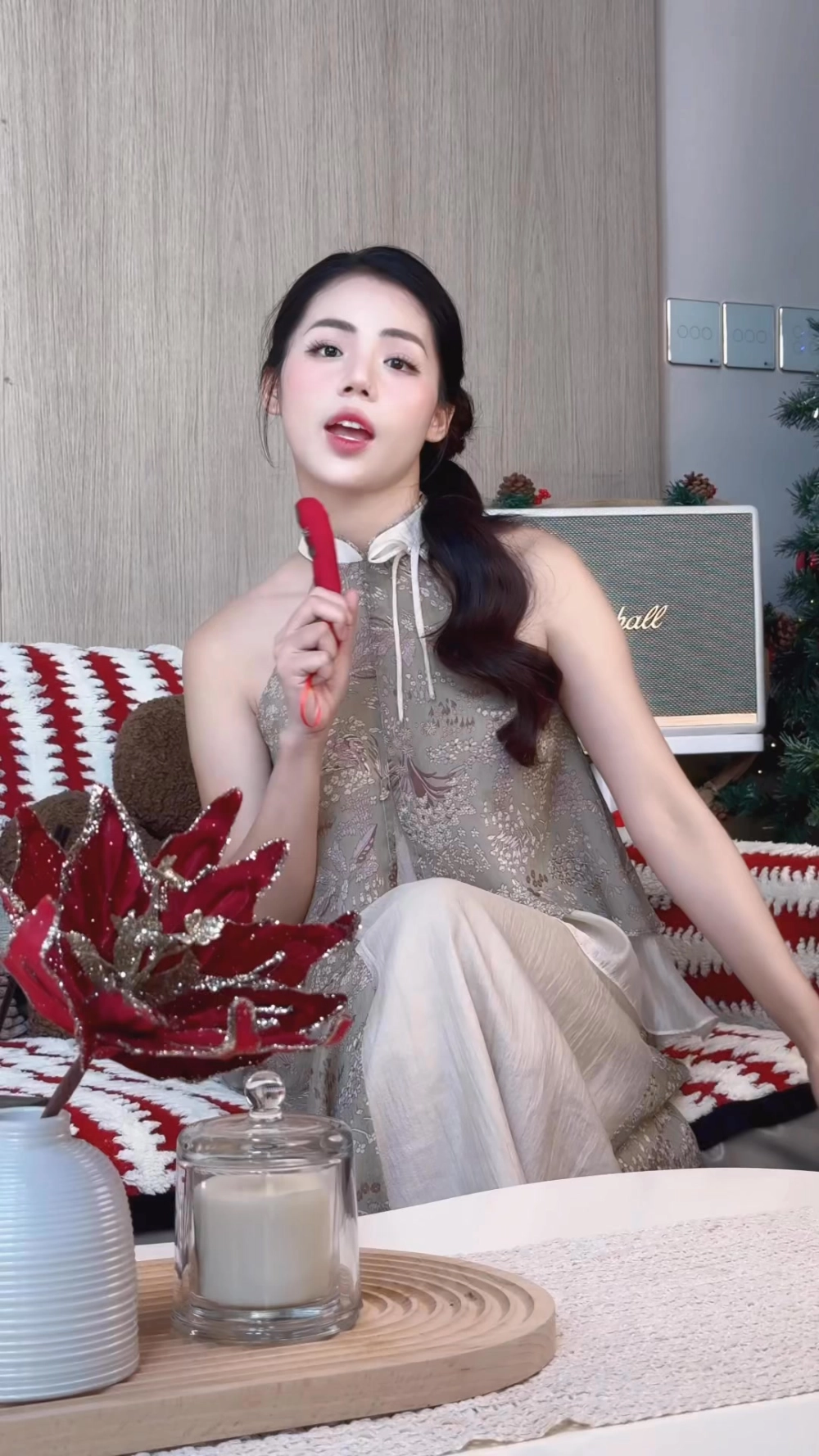 nguyễn hương ly cao bao nhiêu là câu hỏi khiến nhiều fan quan tâm khi tìm kiếm thông tin về chiều cao của cô