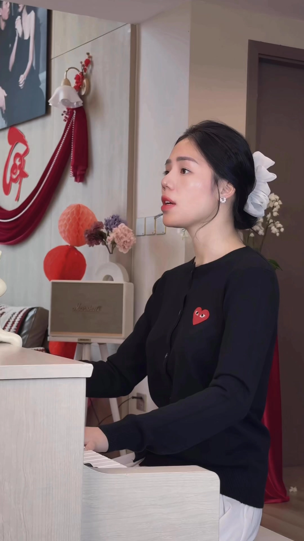 Tiểu sử về Nguyễn Hương Ly
