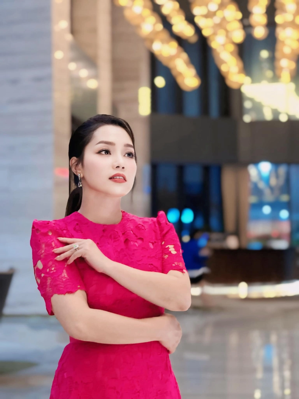 Cảm nhận lời bài hát nguyễn ngọc anh mùa thu giấu em đầy lãng mạn và sâu lắng