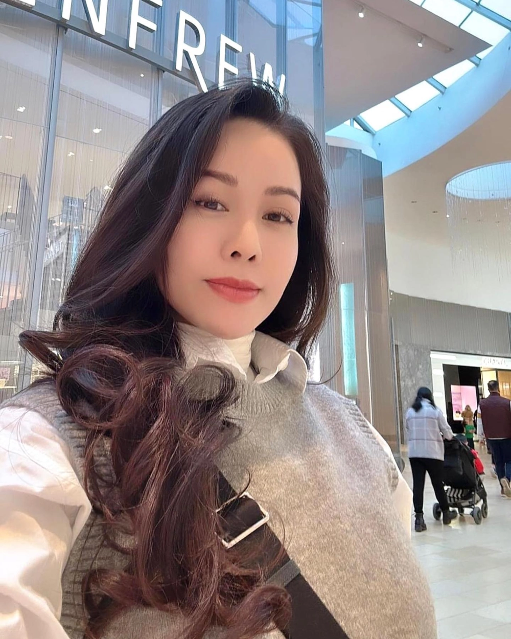 Thấm đẫm cảm xúc với lời bài hát Nhật Kim Anh Món Quà Cuối