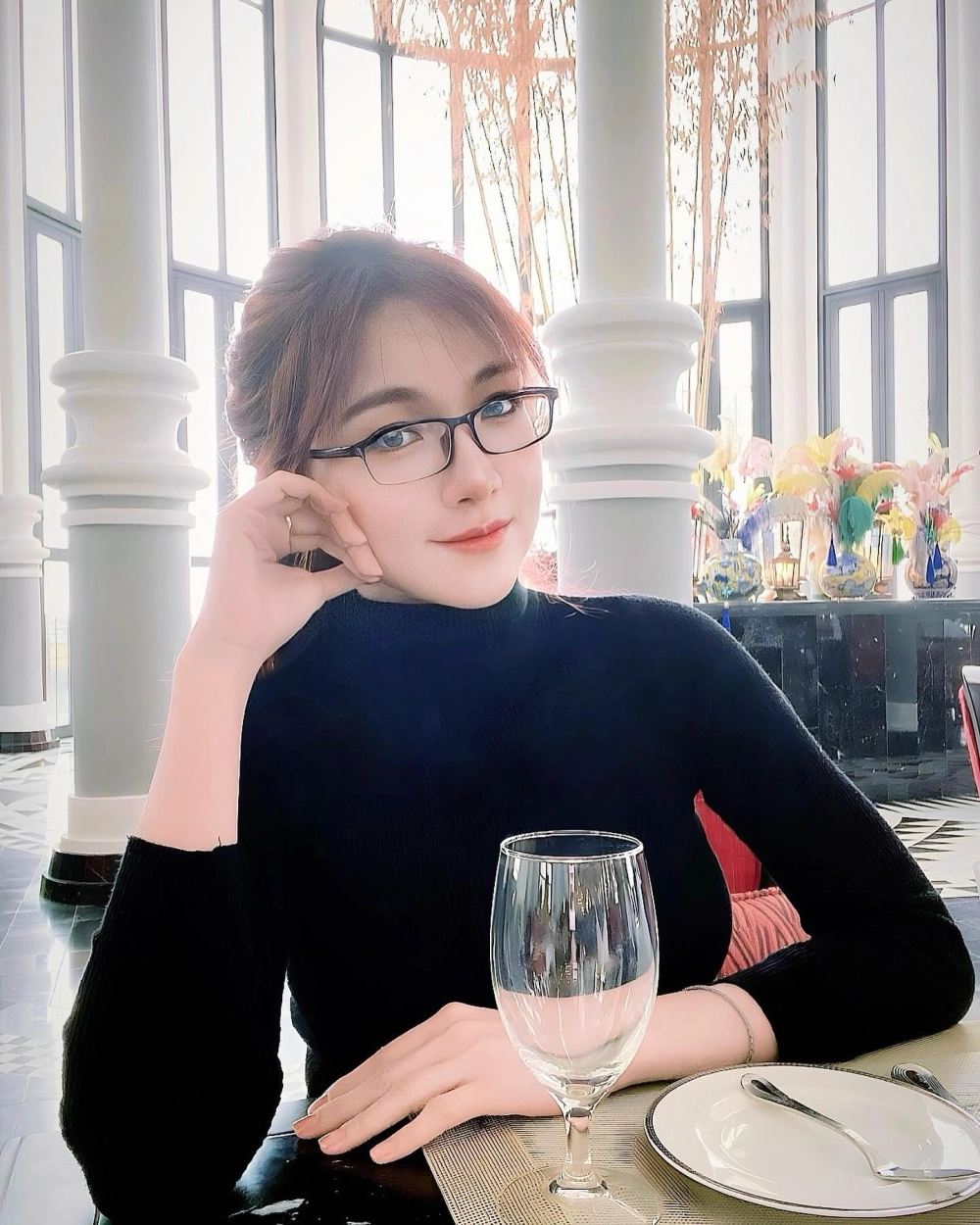 Cùng ngân nga lời bài hát mẹ của nó như Hexi đầy xúc động