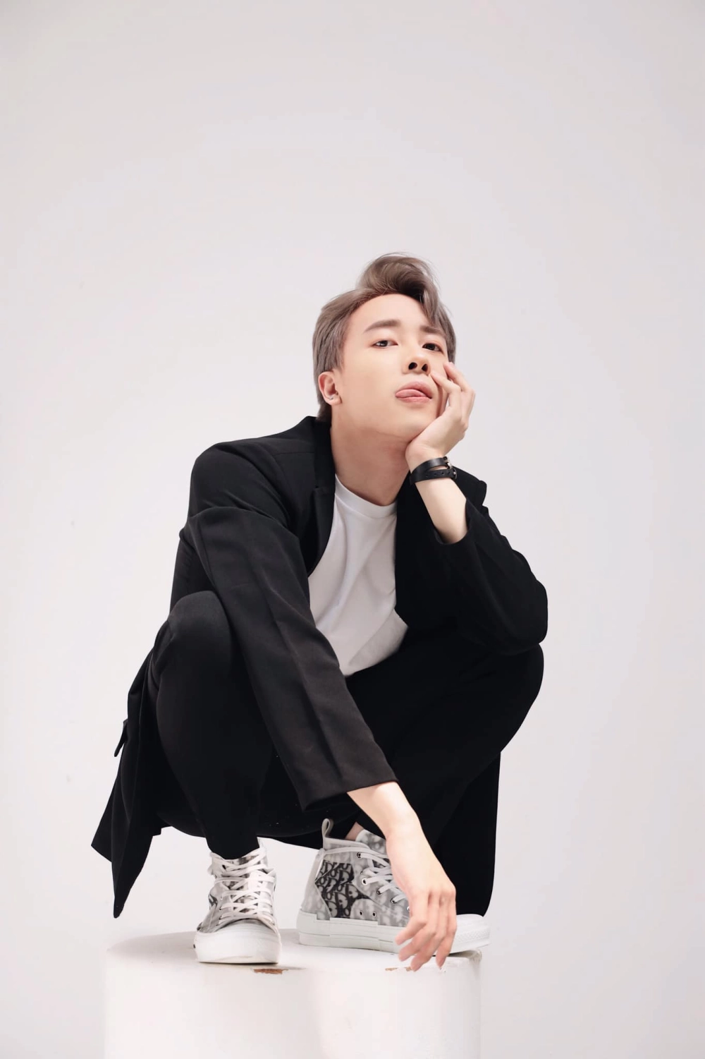 Nicky bị loại khỏi show nhưng vẫn chiếm trọn trái tim fan