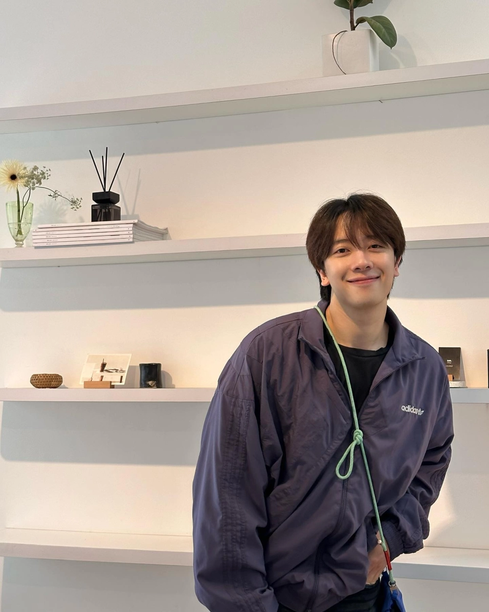 Nicky say hi mang đến sự thân thiện và hài hước trong show