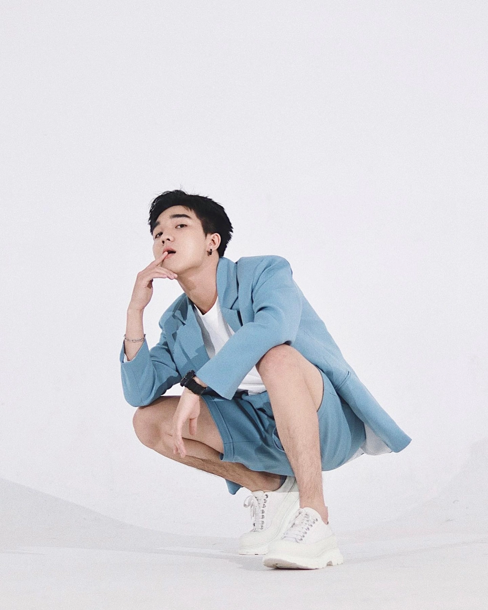 Say Yes Ogenus là bản hit ngọt ngào khiến fan mê mẩn