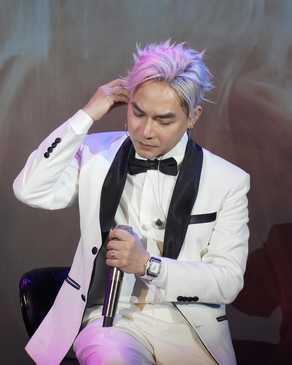 Lắng nghe những ca khúc hay nhất trong tuyển tập Phạm Khánh Hưng Songs