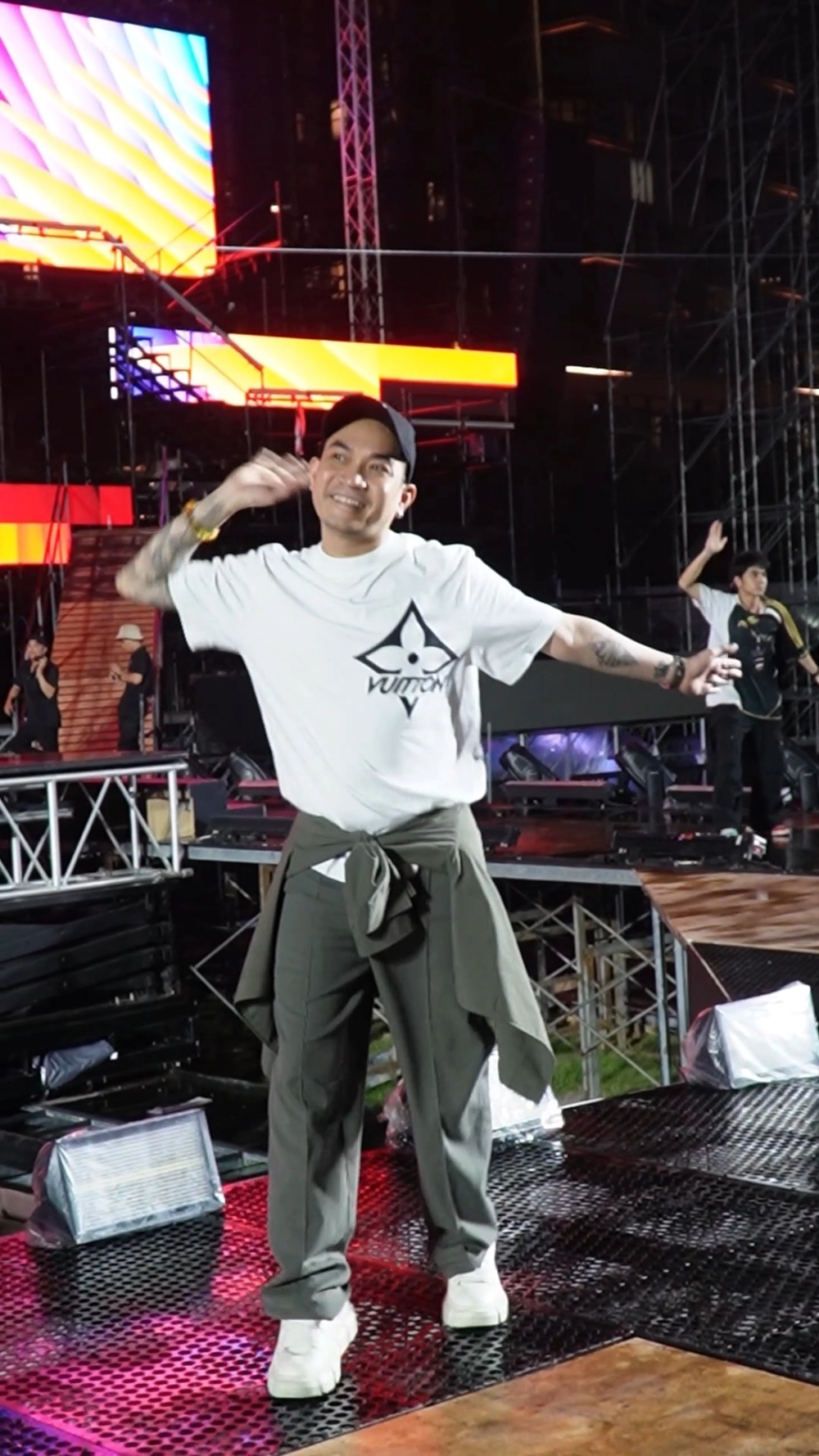 Tìm hiểu thông tin thú vị về năm sinh của Phạm Khánh Hưng