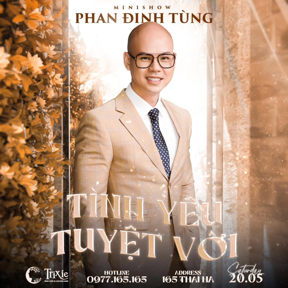 Hát karaoke Phan Đinh Tùng cùng fan yêu nhạc