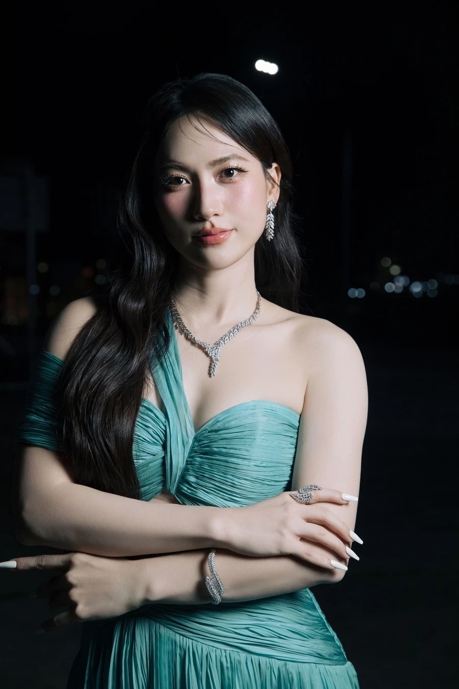 Khám phá bộ phim ấn tượng Tro Tàn Rực Rỡ với sự góp mặt của Phương Anh Đào
