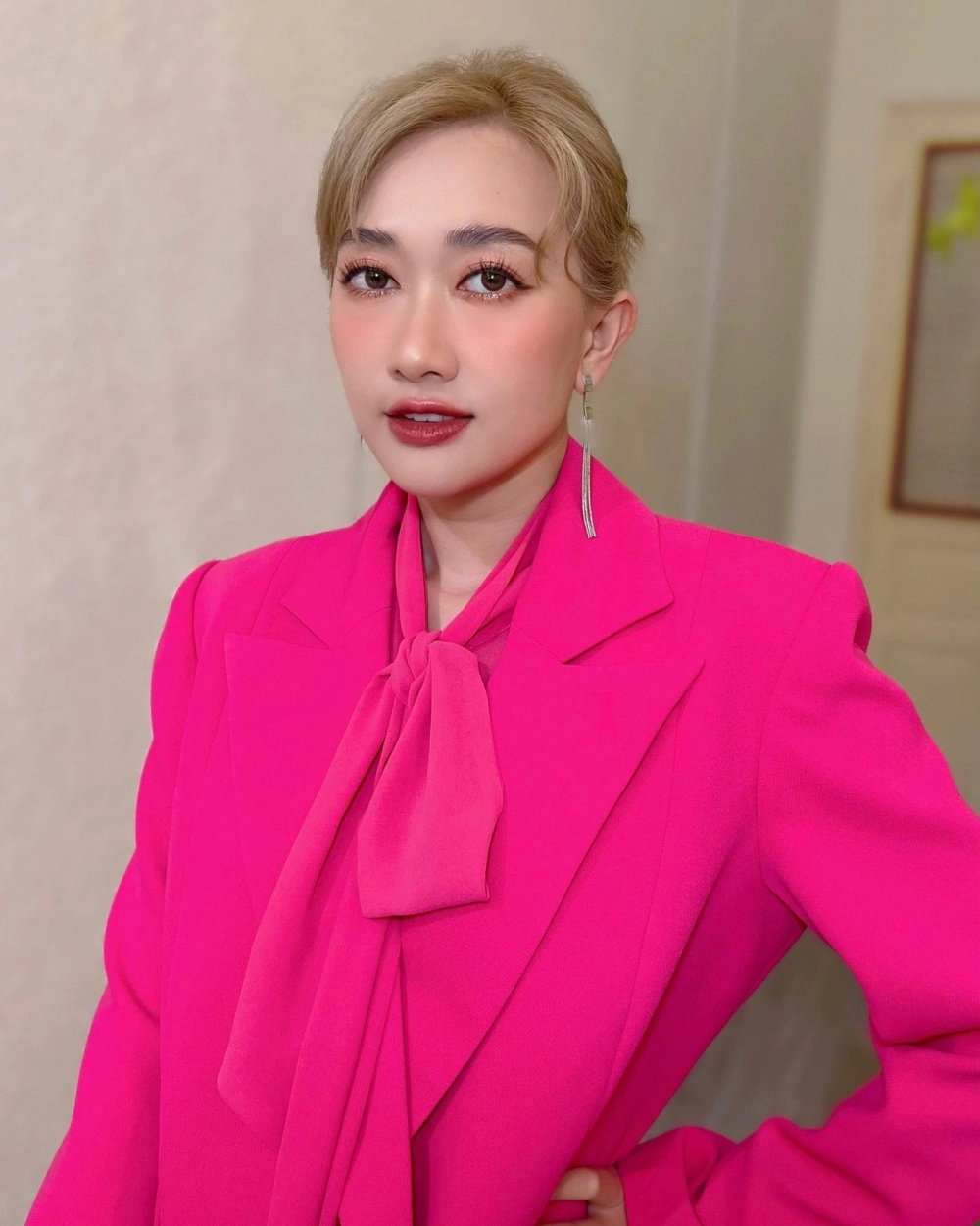 Drama Phương Lan là những sự kiện và tin tức thu hút sự chú ý từ công chúng.