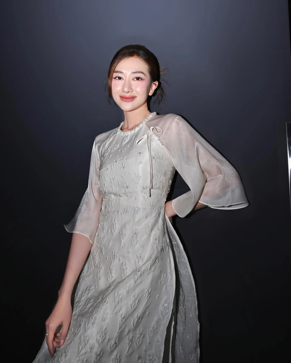 Phương Lan hài - vai diễn hài hước của cô trong nhiều chương trình và phim truyền hình.
