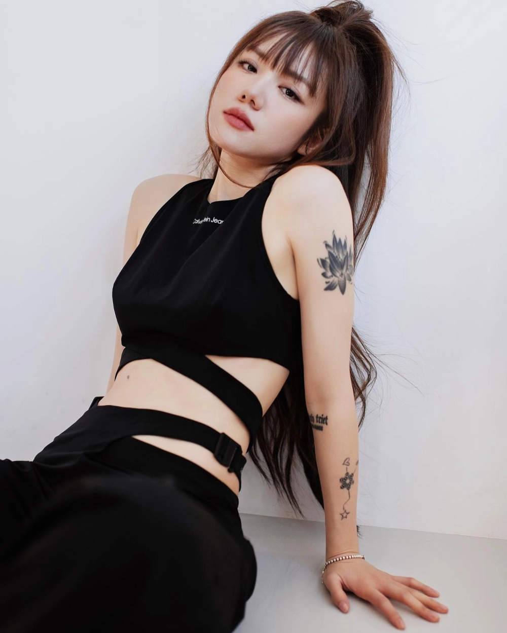 Nghe phương ly thằng điên để cảm nhận sự độc đáo trong từng giai điệu