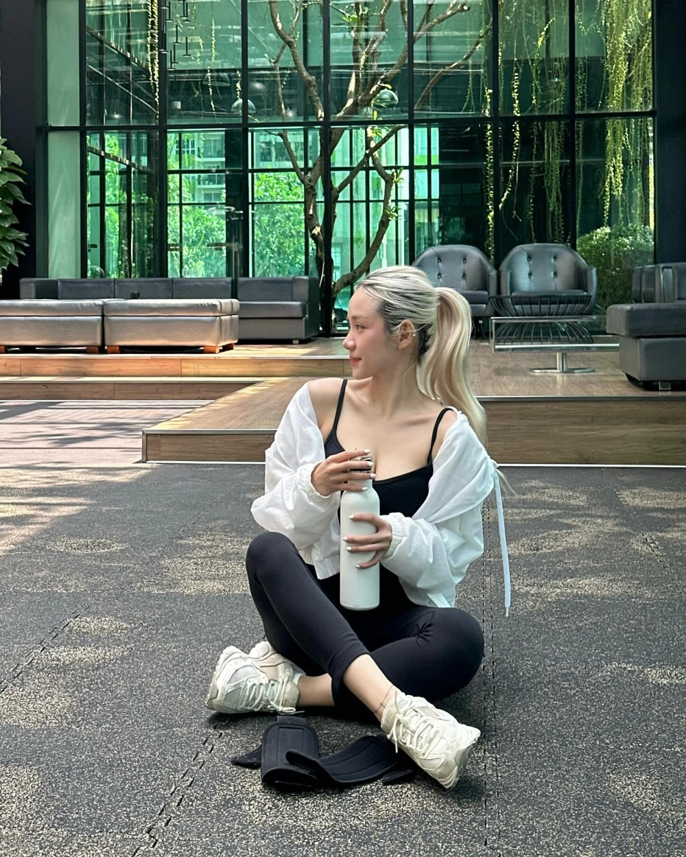 Phương ly remix mang đến cho bạn những bản nhạc sôi động và thú vị