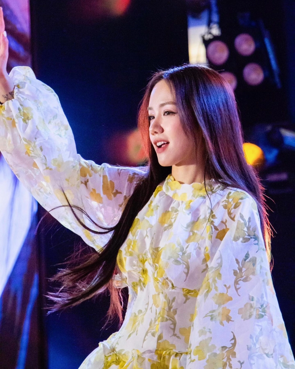 Khám phá phương ly anh là ngoại lệ của em và những giai điệu đầy lãng mạn
