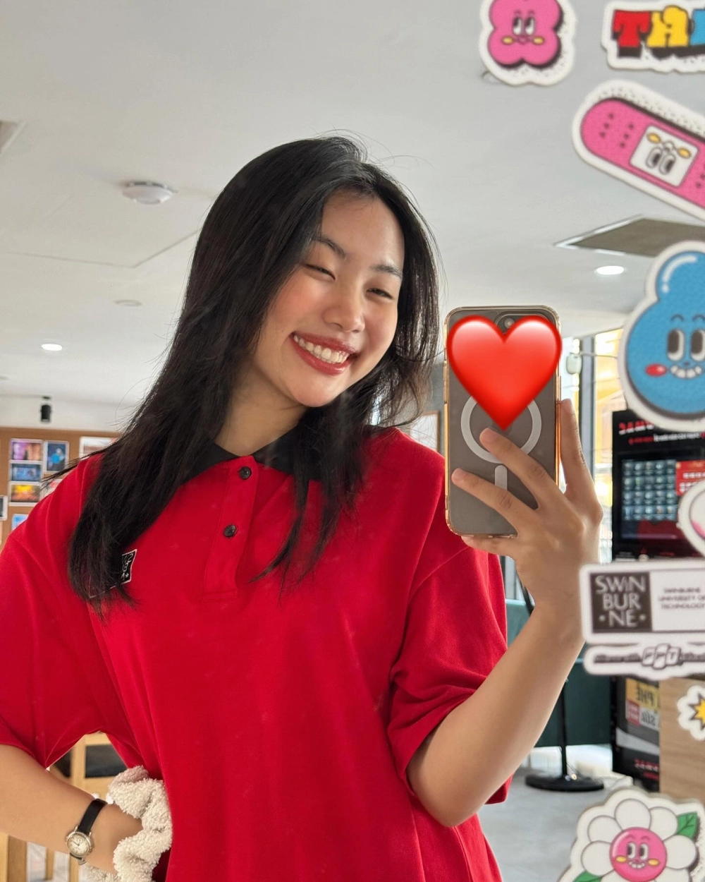 Thông tin hình ảnh Phương Mỹ Chi cao bao nhiêu