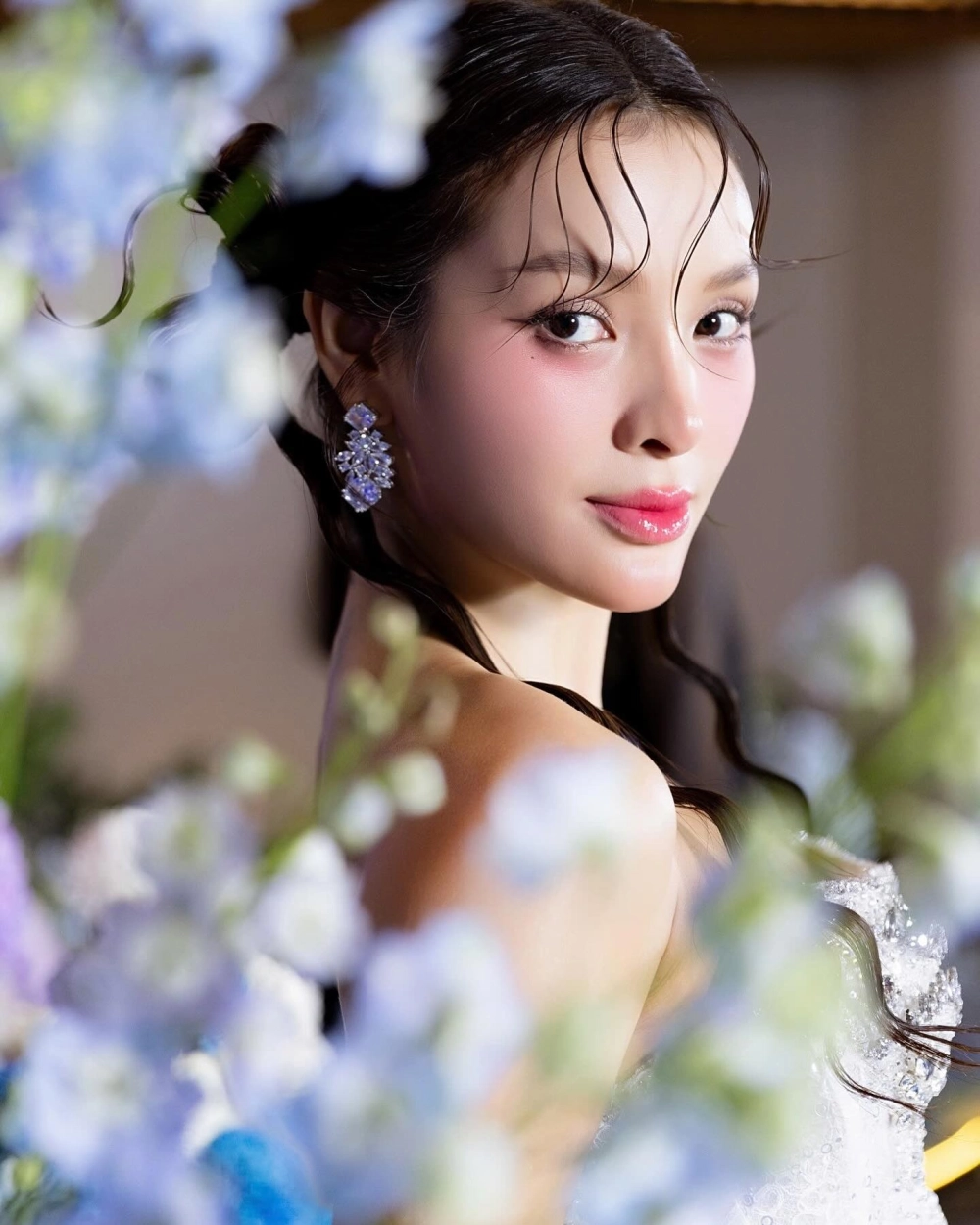 Phim Tình Yêu Tìm Lại Phương Trinh Jolie vai nữ chính