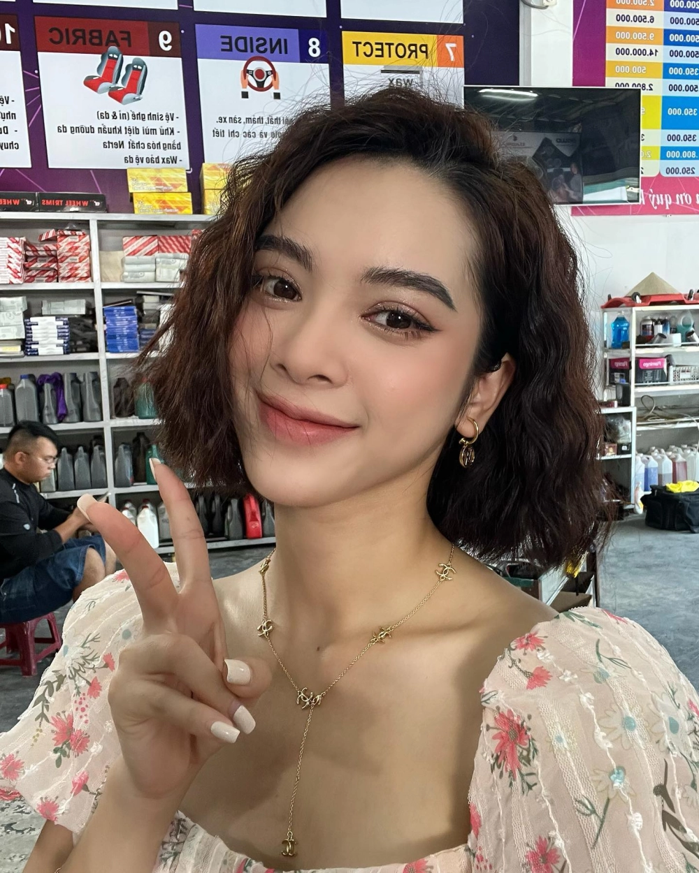 Hoa hậu Quỳnh Lương không đúng, cô là diễn viên