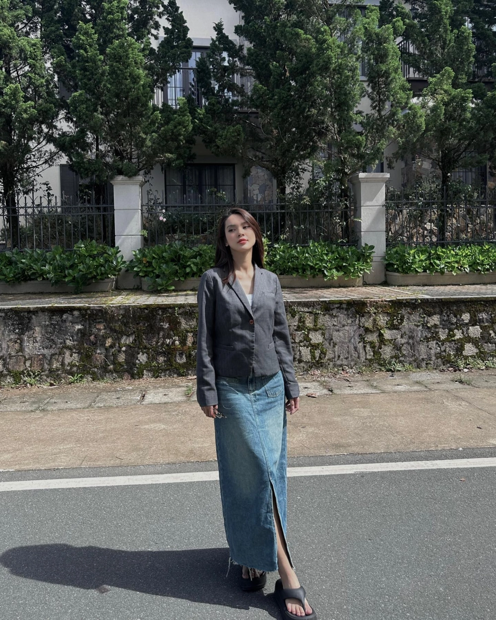 Quỳnh Lương Chị Chị Em Em 2 vai phụ ấn tượng