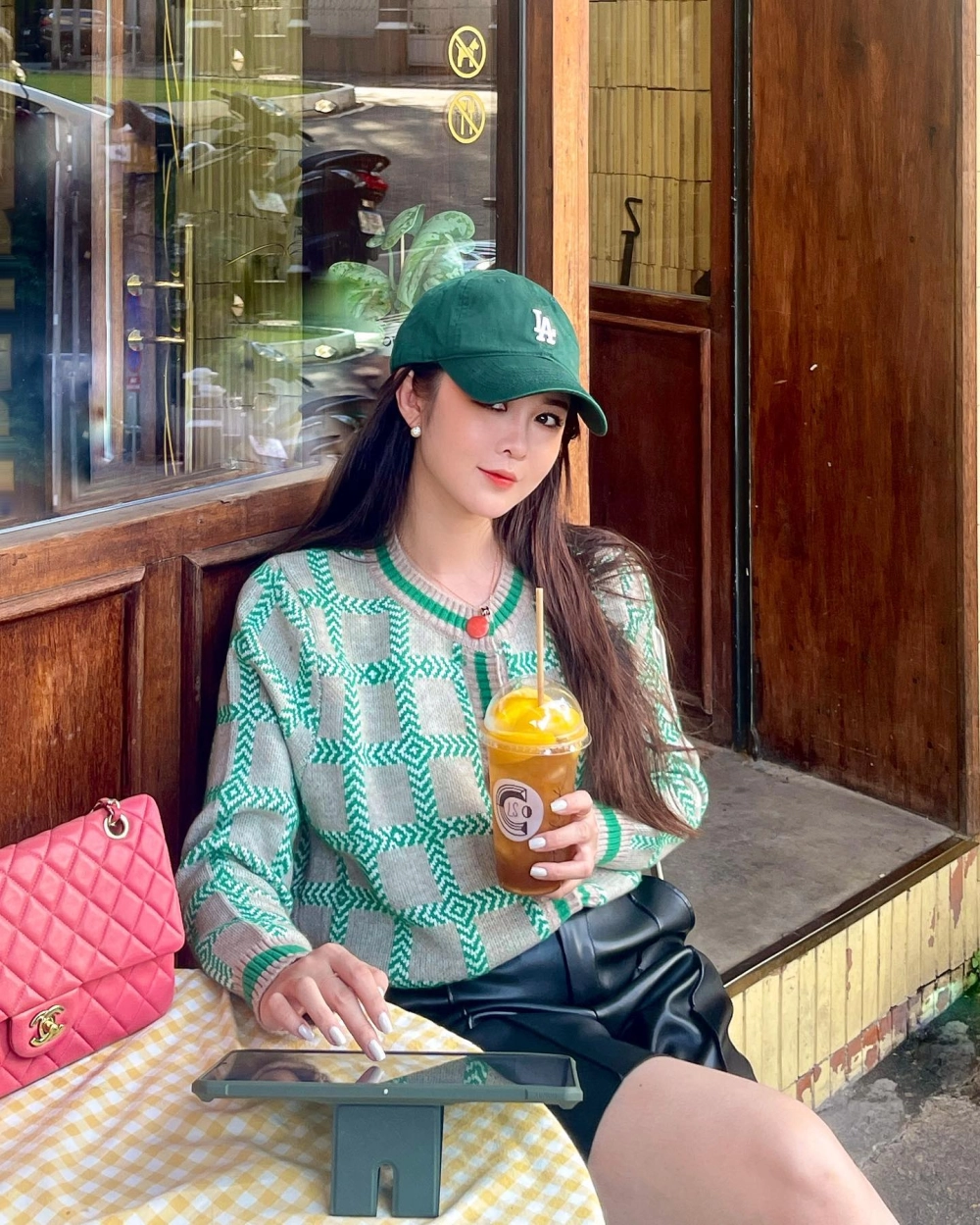 Chiều cao thật của Ribi Sachi cao bao nhiêu gây bất ngờ