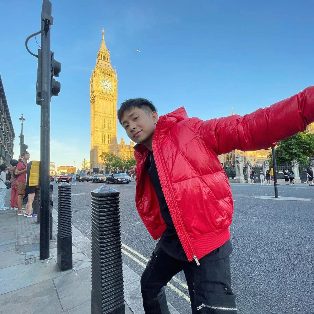 Khám phá về năm sinh và sự nghiệp âm nhạc đáng chú ý của ricky star sinh năm