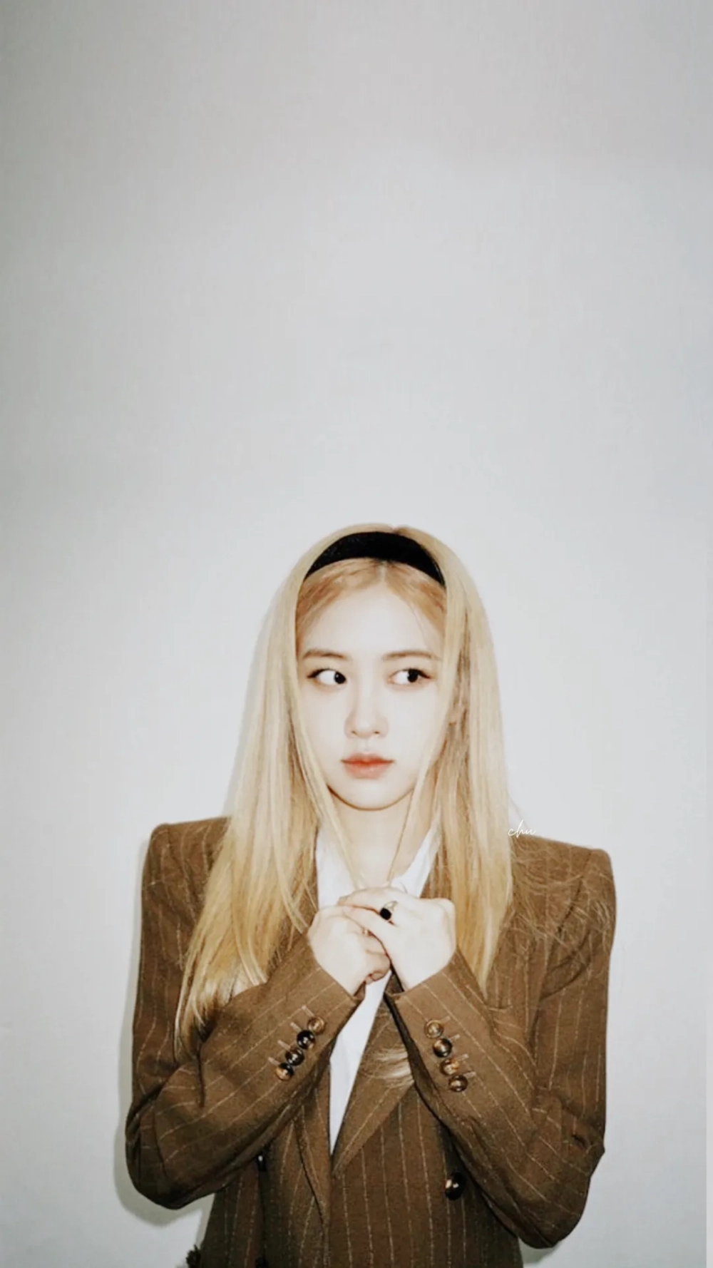 Ảnh Rosé Blackpink cute dễ thương sẽ làm cho màn hình của bạn thêm sinh động