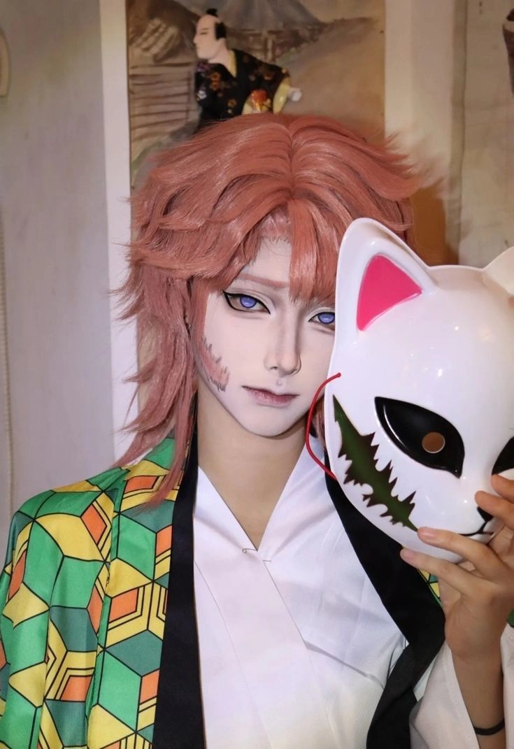Demon Slayer Sabito cosplay được yêu thích trong các lễ hội