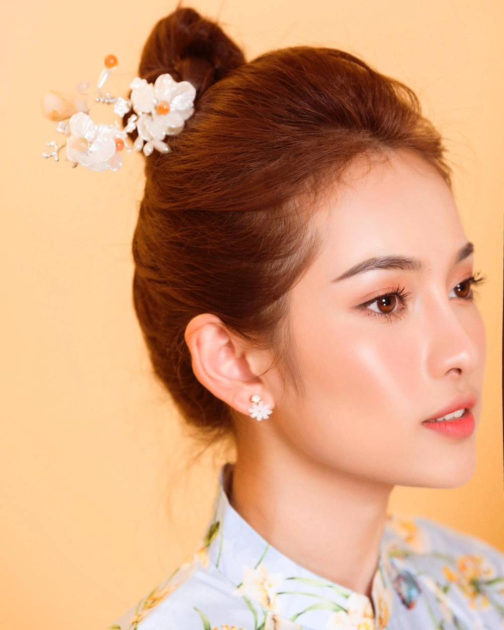 Sara Lưu tên thật là gì, Lưu Ngọc Duyên xinh đẹp