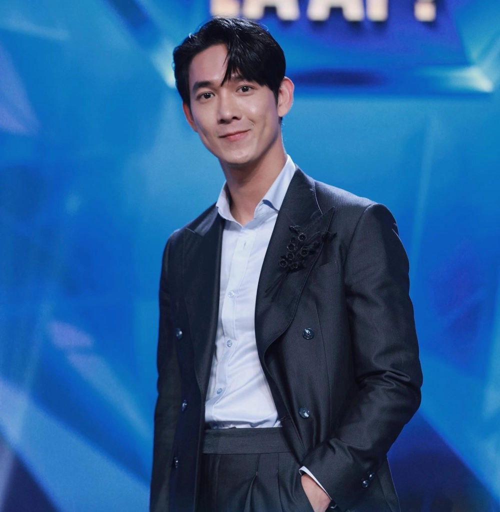 Tìm câu trả lời cho câu hỏi Song Luân bao nhiêu tuổi và thông tin về tuổi tác của anh.