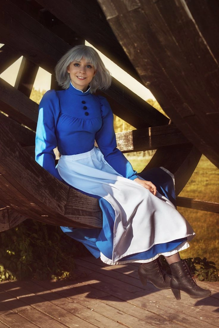 Sophie cosplayer hóa thân đầy cảm xúc từ Ghibli cổ điển