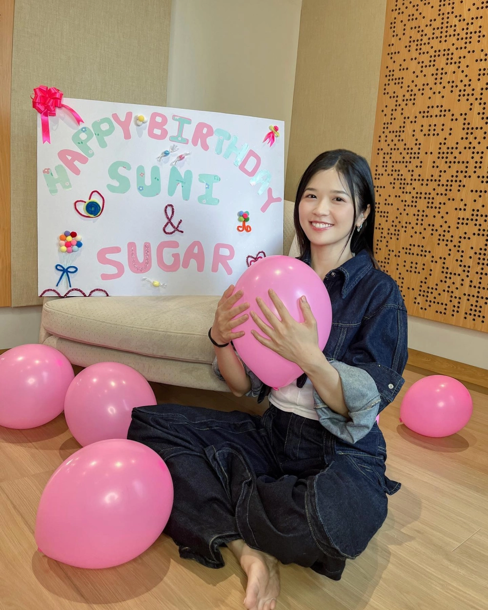 Suni Hạ Linh sinh năm 1990, tuổi trẻ tài cao