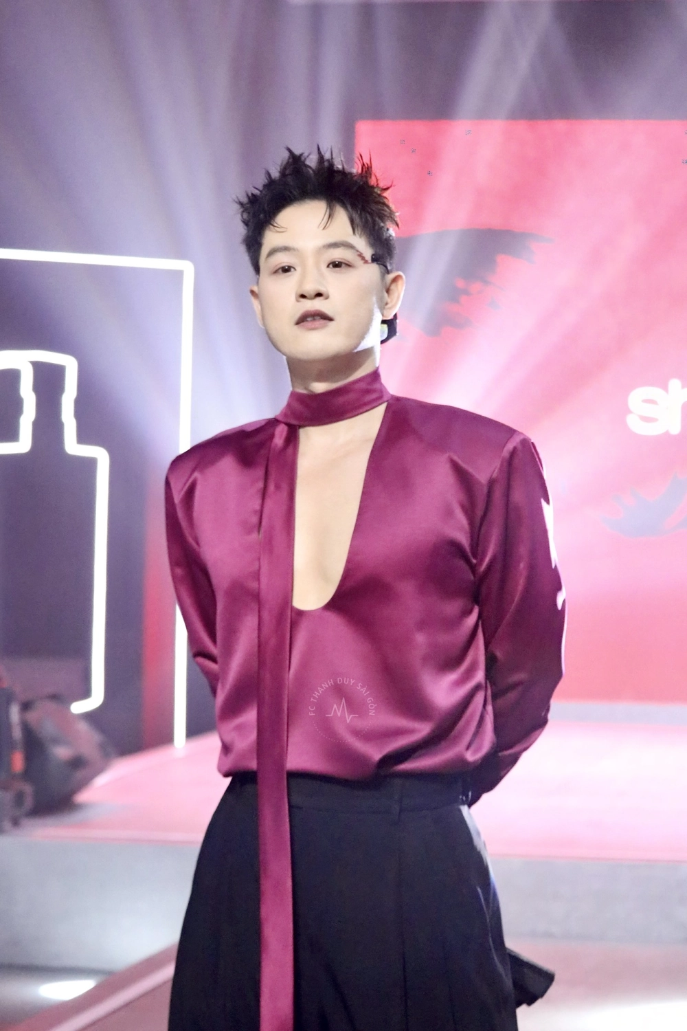 tinh tú cầu thanh duy là một trong những bài hát đặc sắc của Thanh Duy, mang đậm phong cách ballad.