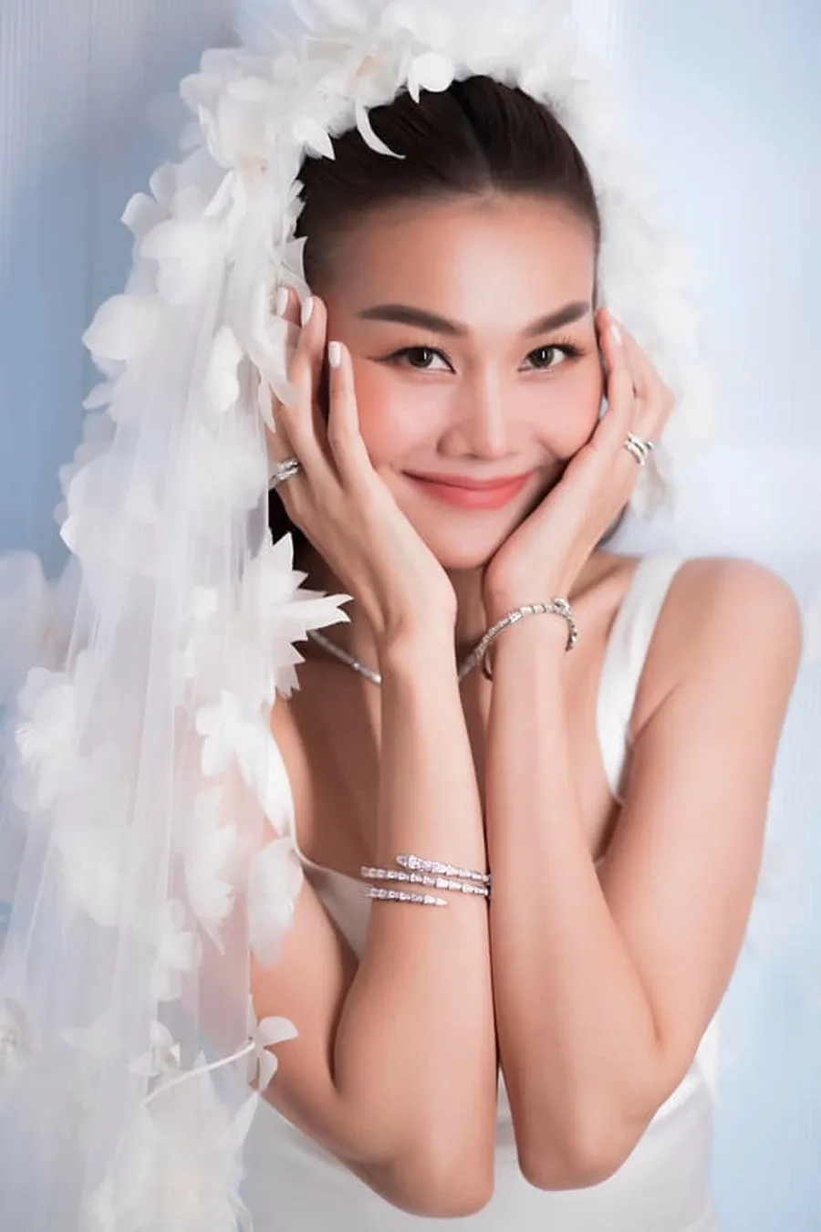 Ca sĩ Thanh Hằng bị ung thư Một câu chuyện cảm động về nghị lực sống mạnh mẽ