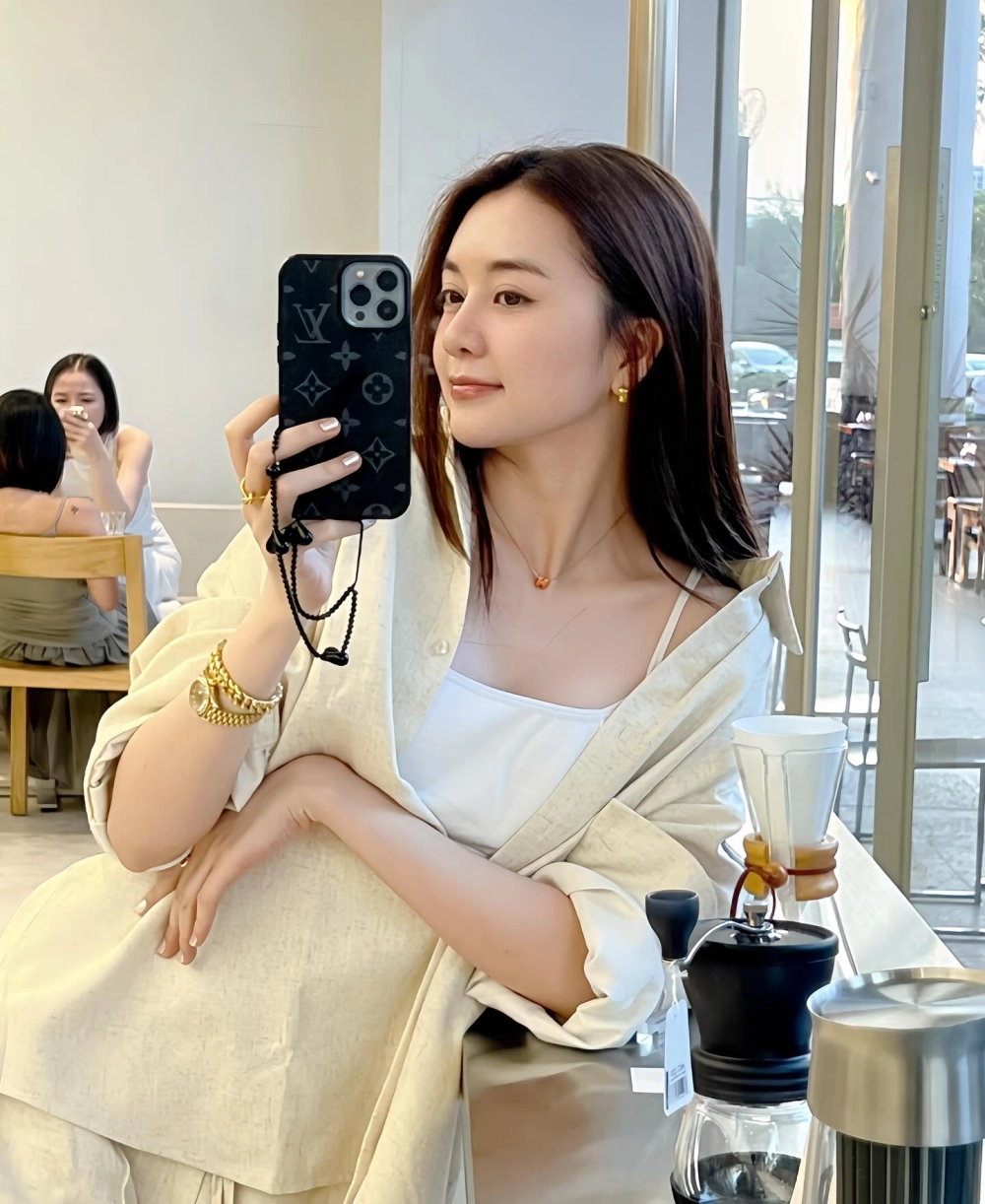 Drama Thiều Bảo Trang giật chồng làm cộng đồng mạng xôn xao