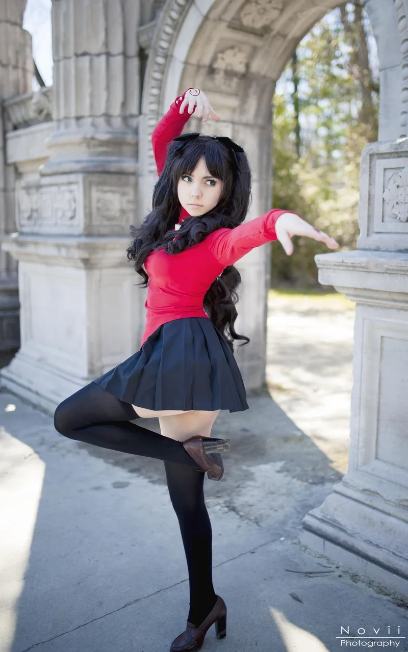 Cosplay Tohsaka tái hiện trọn vẹn vẻ đẹp mạnh mẽ của một pháp sư