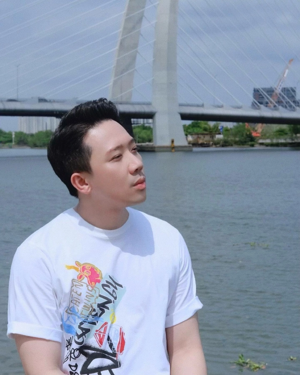 Cánh hồng phai Trấn Thành, giọng hát ngọt ngào