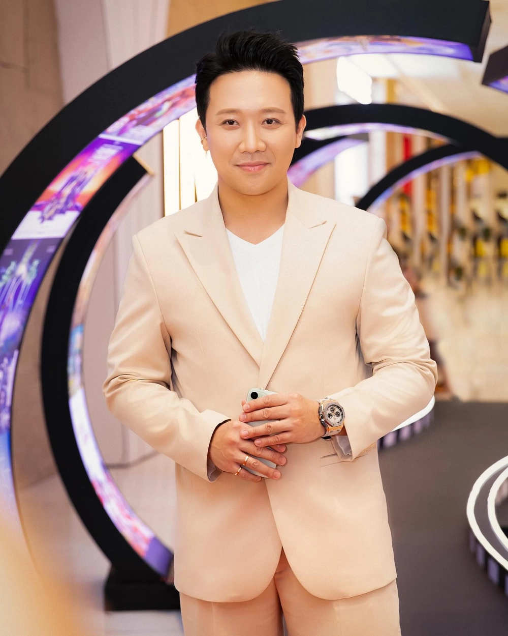 Cánh hồng phai karaoke Trấn Thành, hát cực chill