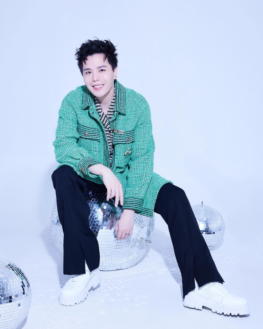 Album Trịnh Thăng Bình, từ Summer Love đến Vỡ Tan