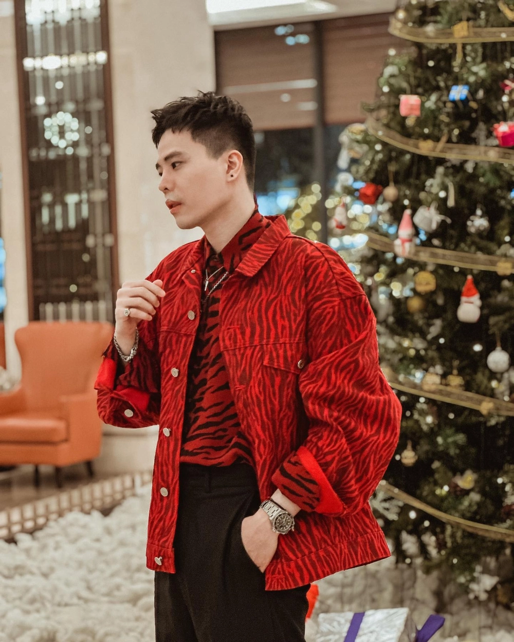 Khác Biệt To Lớn Trịnh Thăng Bình, hit cùng Liz Kim Cương