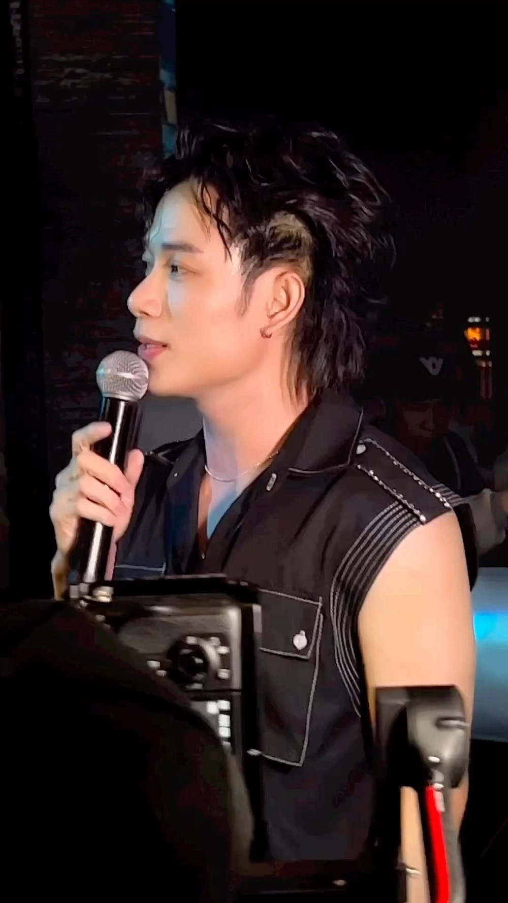 Hát theo từng câu trong Trúc Nhân Sáng Mắt Chưa Lyrics