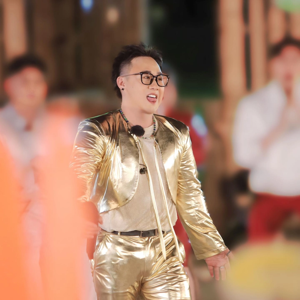 Trung Quân Idol album, nghe lại Tự Tình 2 ngay