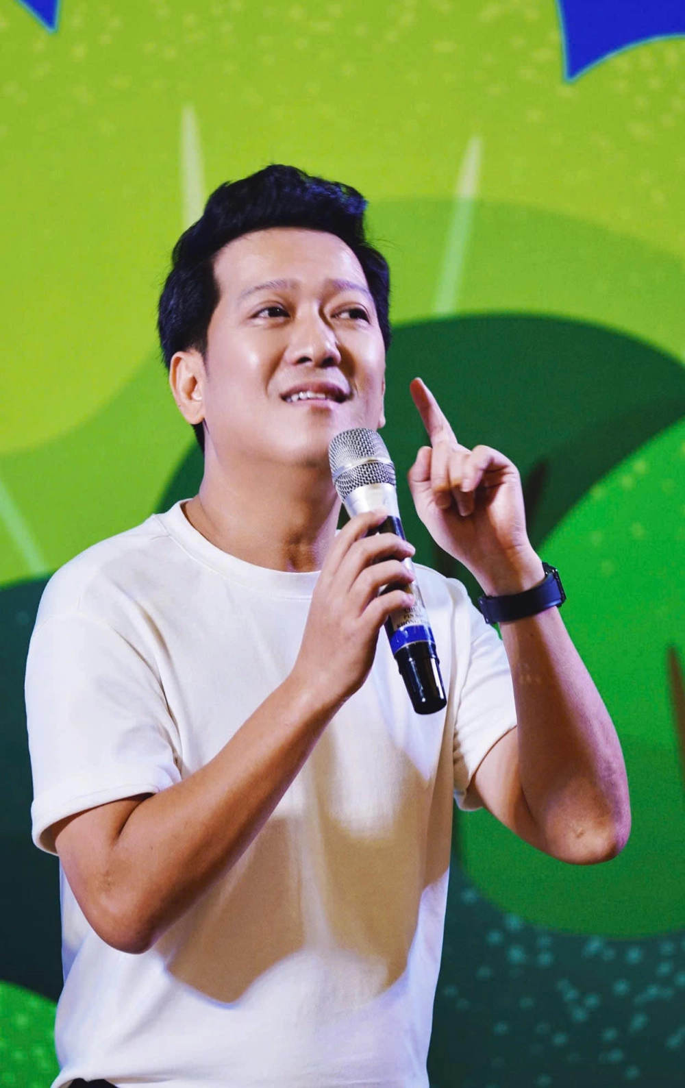 Sinh nhật Trường Giang, 20/4 rộn ràng niềm vui