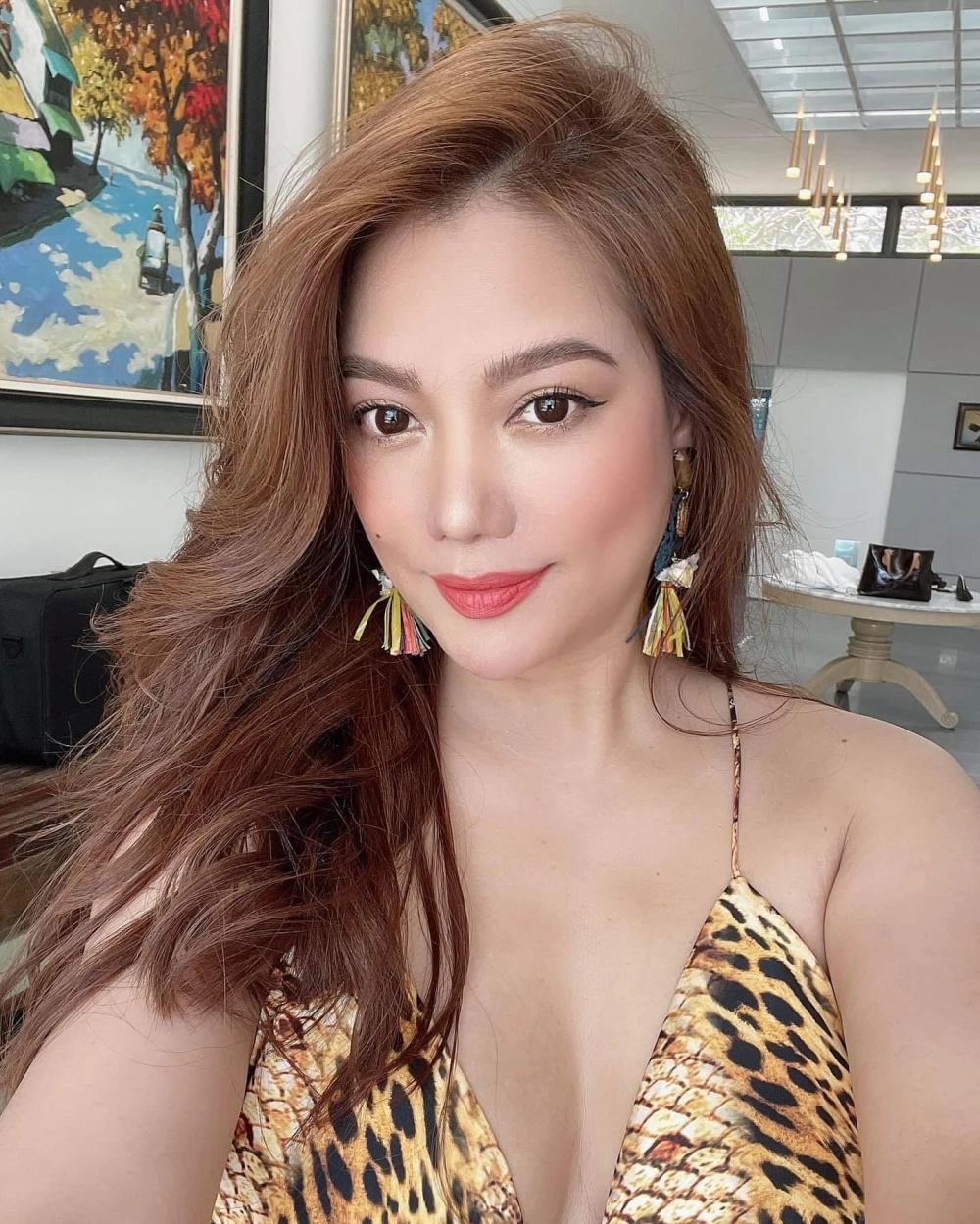 Trương ngọc ánh cao bao nhiêu? Cô sở hữu một vóc dáng chuẩn với chiều cao lý tưởng
