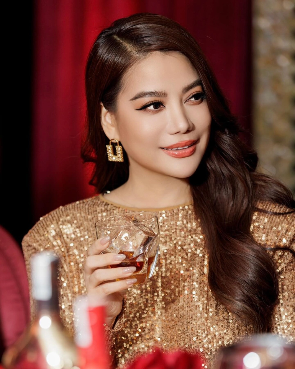 Ngọc ánh là tên gọi quen thuộc của một nghệ sĩ có tài năng đa dạng trong nhiều lĩnh vực.