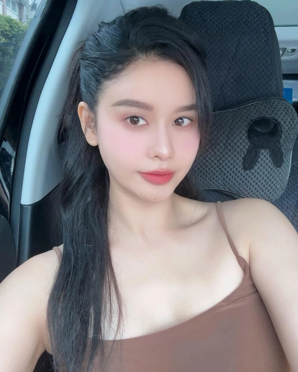 Bước nhảy hoàn vũ trương quỳnh anh là nơi cô thể hiện khả năng vũ đạo chuyên nghiệp